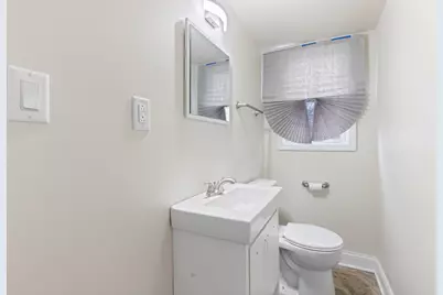 4224 W 10th Avenue, Gary, IN 46404 - Photo 9