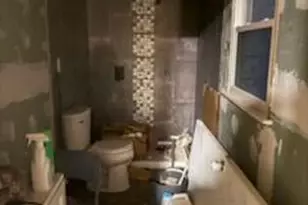 8999 Woodland Dr, Newburgh, IN 47630 - Photo 3