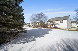 266 Kincraig Dr, Valparaiso, IN 46385 - Photo 37