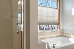 266 Kincraig Dr, Valparaiso, IN 46385 - Photo 23