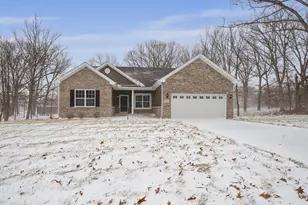 717 Druim Tr, Crown Point, IN 46307 - Photo 3