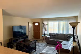 409 Holly Rd, Michigan City, IN 46360 - Photo 5