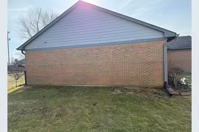 800 Cypress N, Greenwood, IN 46143 - Photo 15