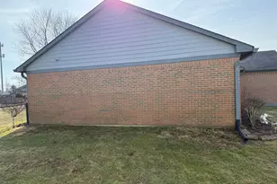 800 Cypress N, Greenwood, IN 46143 - Photo 15