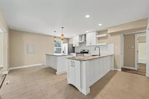 1456 Beargrass Ct, Valparaiso, IN 46385 - Photo 5