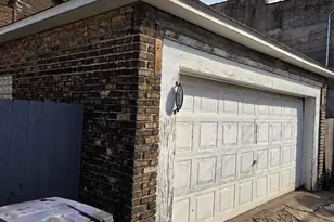 3616 Hemlock St, East Chicago, IN 46312 - Photo 7