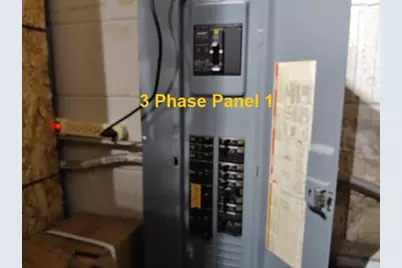 2246 Industrial Drive #D, Highland, IN 46322 - Photo 5