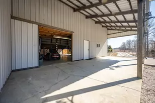 1087 E County Rd 1000 S, Cloverdale, IN 46120 - Photo 47