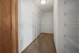 320 Kenbridge Ct, Valparaiso, IN 46385 - Photo 25