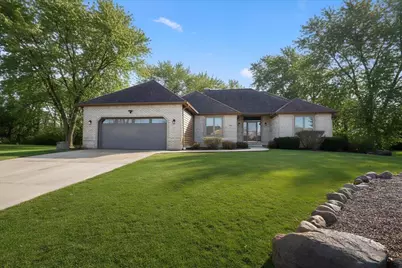 320 Kenbridge Court, Valparaiso, IN 46385 - Photo 1