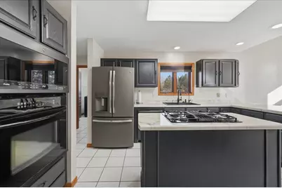 320 Kenbridge Court, Valparaiso, IN 46385 - Photo 13