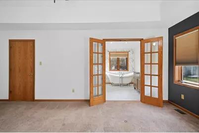 320 Kenbridge Court, Valparaiso, IN 46385 - Photo 19