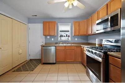 1209 W 1st Place, Hobart, IN 46342 - Photo 5