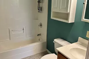 1209 W 1st Pl, Hobart, IN 46342 - Photo 5