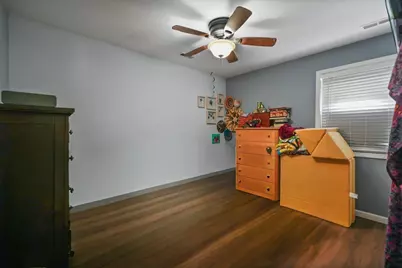 1209 W 1st Place, Hobart, IN 46342 - Photo 9