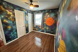 1209 W 1st Pl, Hobart, IN 46342 - Photo 9