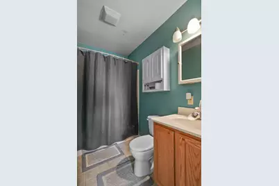 1209 W 1st Place, Hobart, IN 46342 - Photo 7