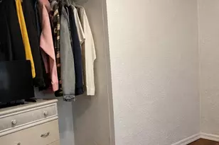 5617 E 13th Pl, Gary, IN 46403 - Photo 9