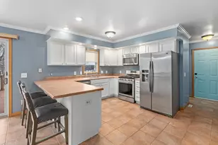 17931 Lincoln Ct, Lowell, IN 46356 - Photo 5