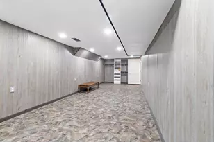 214 Woodlawn Ave, Chesterton, IN 46304 - Photo 49