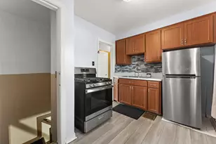 1009 River Dr, Hammond, IN 46324 - Photo 7