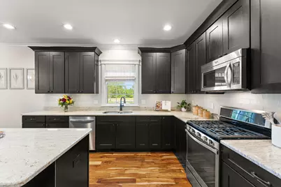 1040 Kilarney Road, Chesterton, IN 46304 - Photo 17