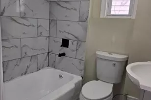 3906 Catalpa St, East Chicago, IN 46312 - Photo 11