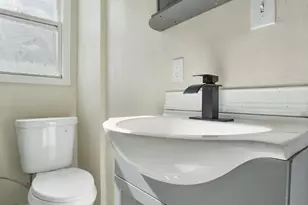 3906 Catalpa St, East Chicago, IN 46312 - Photo 11