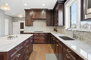 9430 Highland Ct, Saint John, IN 46373 - Photo 29