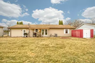 400 Woodbridge Dr, Lowell, IN 46356 - Photo 15