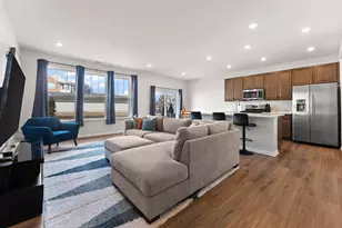 8330 Kannon Dr, Lowell, IN 46356 - Photo 5