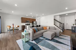 8330 Kannon Dr, Lowell, IN 46356 - Photo 7