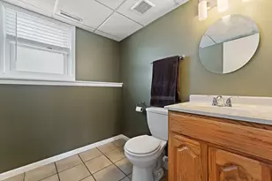 310 N Jay St, Griffith, IN 46319 - Photo 23