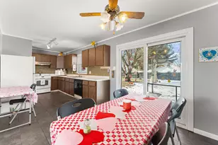 310 N Jay St, Griffith, IN 46319 - Photo 7