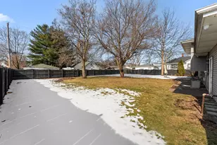 310 N Jay St, Griffith, IN 46319 - Photo 25