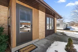 140 Lexington St, Valparaiso, IN 46385 - Photo 23