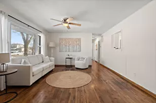 140 Lexington St, Valparaiso, IN 46385 - Photo 7