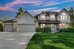 588 Mayapple Dr, Westville, IN 46391 - Photo 3