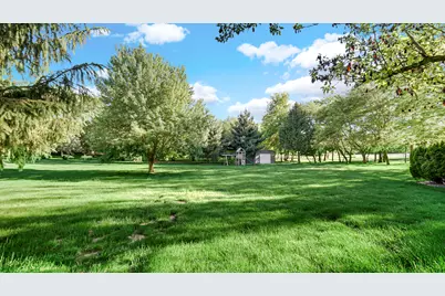 588 Mayapple Drive, Westville, IN 46391 - Photo 7