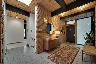 1511 35th St, Munster, IN 46321 - Photo 3