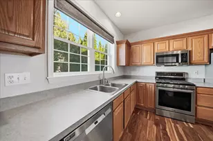 4200 Onyx Ct, Valparaiso, IN 46385 - Photo 7