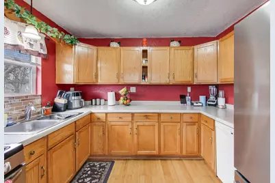 6720 Carolina Avenue, Hammond, IN 46323 - Photo 9