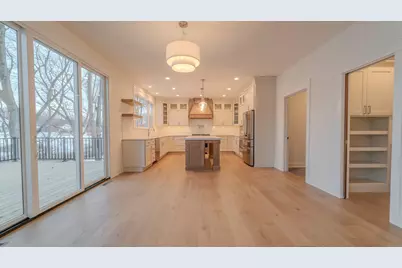 2900 Whispering Brook Lane, Valparaiso, IN 46385 - Photo 9