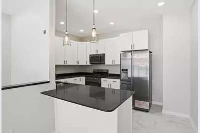 1540 119th Street #201, Whiting, IN 46394 - Photo 3