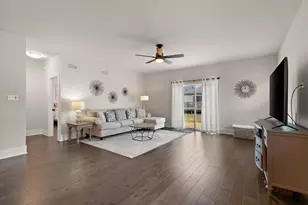 10160 Privet Dr, Crown Point, IN 46307 - Photo 15