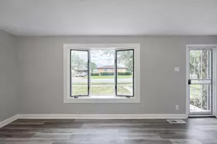 6651 Rhode Island Ave, Hammond, IN 46323 - Photo 5