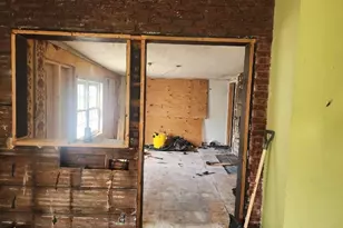 618 Dupage St, Michigan City, IN 46360 - Photo 9