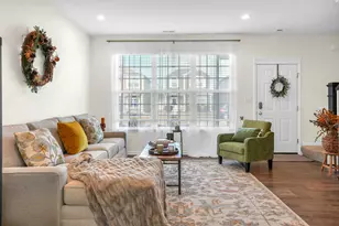 1049 E 117th Pl, Crown Point, IN 46307 - Photo 13