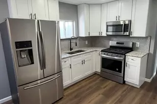 2424 Maryland St, Gary, IN 46407 - Photo 3
