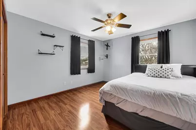 659 Lorraine Drive, Valparaiso, IN 46385 - Photo 17